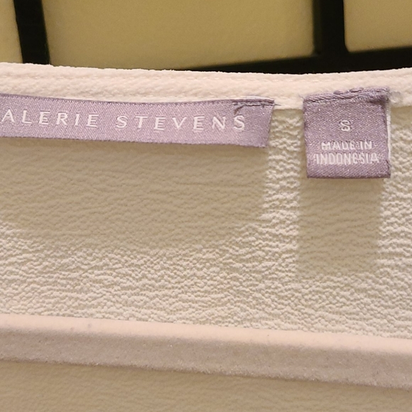 Valerie Stevens Top - Picture 5 of 6